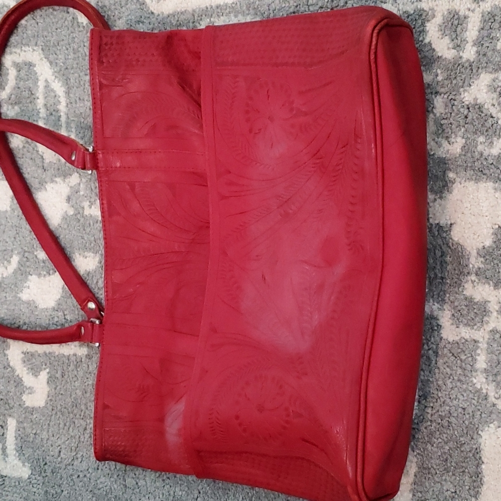 Large leather tote